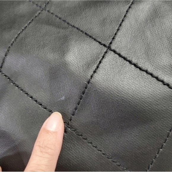 Chanel Large Tote Quilted Canvas Black Pouch - Picture 6 of 16